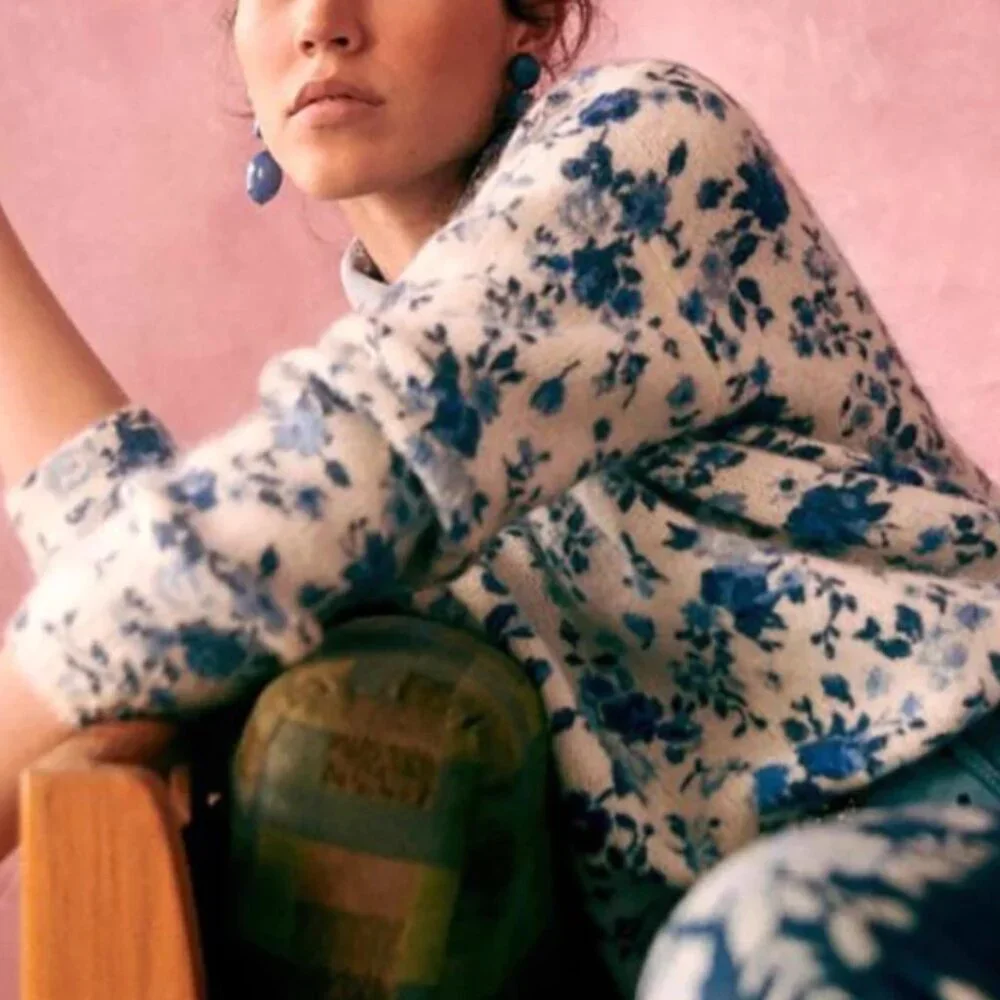 BEST Sezane Amaya Jumper Peonies Blue Ecru Ivory Floral Sweater Kid Mohair Frenc - Picture 2 of 13